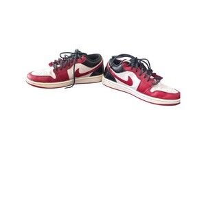 Size 8 -Nike Air Jordan 1 Low Chicago Red White Black Sneakers Women DC0774-160